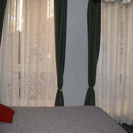 Апартаменты Gio&Gio Little House Генуя Экстерьер фото